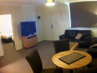 Seymour Hotel | New Crossing Place Motel