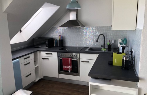 Langenargen Apartment | New DG apartment with balcony, 5 'from the lake, 1 bedroom + sofa bed, 45sqm