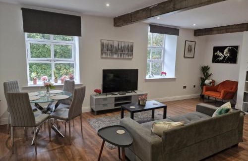 Burnley Apartment | New Duplex Period Delight