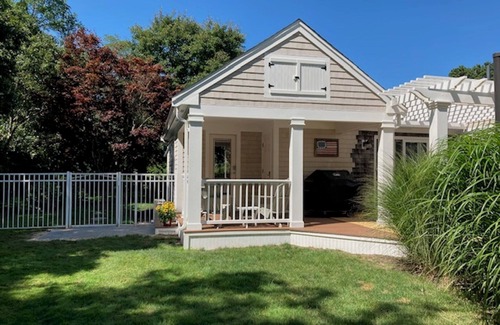 Eastham Apartment | New Eastham Oceanside Guest Suite with Pool and Hot Tub