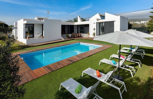 Sant Jordi de Ses Salines Villa | New! Villa Anur - Three Bedroom Villa, Sleeps 6