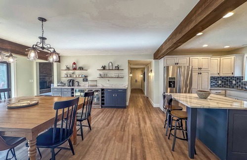 Paradise Point House | New: Great Cove for Kayaking and SUPs (provided at the house!)