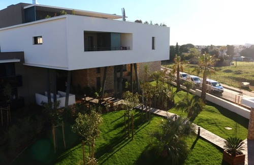 Perols Apartment | NEW high-end APPT, Terrace, South Montpellier