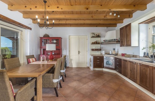 Buzet Villa | New, high quality stone villa with panoramic views - LAST MINUTE OFFERS!