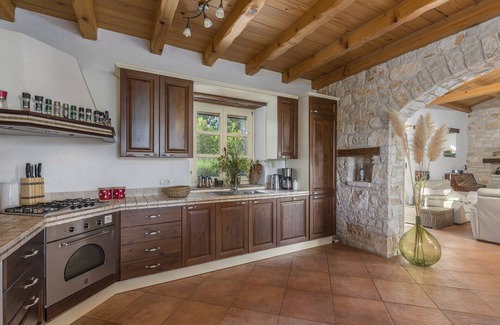 Buzet Villa | New, high quality stone villa with panoramic views - LAST MINUTE OFFERS!