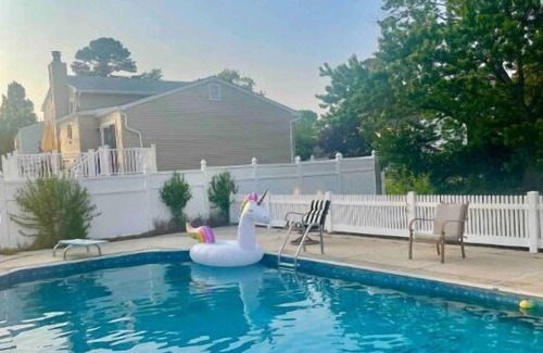 Osbornsville House | NEW Home Away From Home! Only 7 Min to Beach!