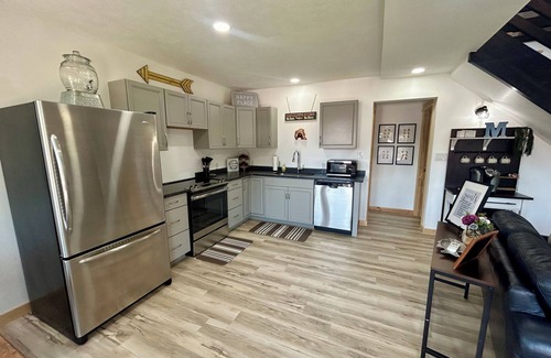 Henderson Cabin | NEW- Lake Cabin within walking distance to Marina and Water