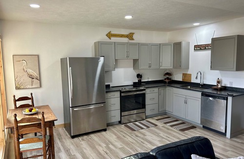 Henderson Cabin | NEW- Lake Cabin within walking distance to Marina and Water