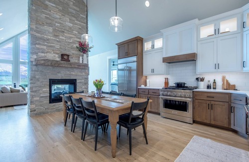 Leigh Creek Estates House | NEW LISTING: Charming Farmhouse w/Unmatched Teton Views: Quiet, AC & Hot Tub