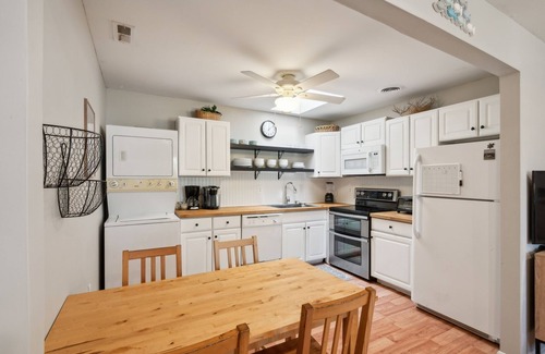 Village Green Condo | NEW LISTING! Cozy 2BR Condo - Beachside Bliss with Yard Space