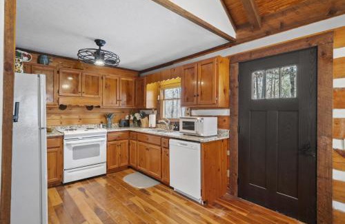 Big Canoe House | New Listing Forest Footprints in Big Canoe