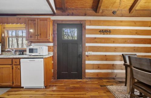 Big Canoe House | New Listing Forest Footprints in Big Canoe