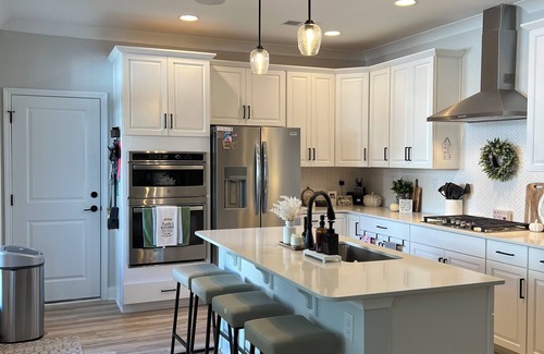 Concord House | New Listing! Full Upstairs Space