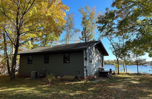 Longville Cabin | NEW Listing - Recharge at this tranquil getaway, inches from Lake Wabedo!