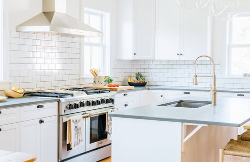 Rupert House | New! Lovingly restored Antique Vermont Farm House- Horse Friendly!