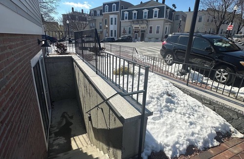 East Boston Condo | New Luxury 3 Bed 3 Bath Condo - East Boston Just 0.5 Miles to Airport T Station