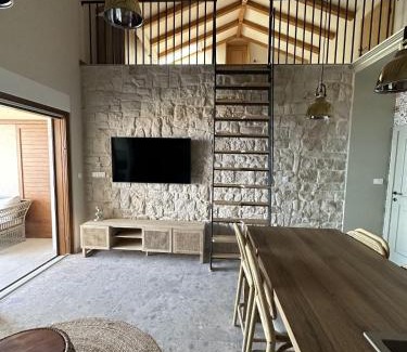 Stomorska Apartment | New Luxury Apartments at Villa A'more - by the Sea