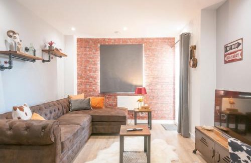 Cardiff City Centre Apartment | New modern Apt in the City & close to Stadiums