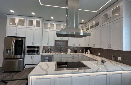 Newport House | New Modern Home in Bellevue