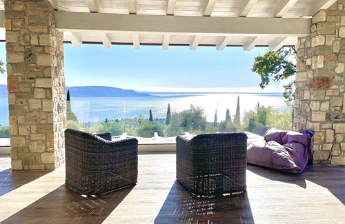 Toscolano Maderno Villa | New modern Villa with fantastic LAKE VIEW and shared POOL