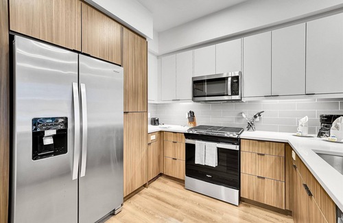 Mission Valley Apartment | New! nr Dwtn San Diego 1BR | Pool deck w/Hot tub