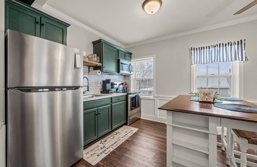 Wallingford Center Apartment | New Railside Residents