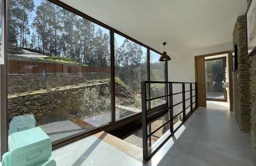 Gondomar Villa | New! Superb 6-bedroom stone house on the Douro, 20 minutes from Porto