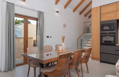 Sestanovac Villa | New! Unique Villa Pietra with heated Pool