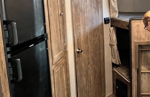 Fellowship House | New updated, larger 1BR trailer, minutes from WEC and HITS, peaceful setting;