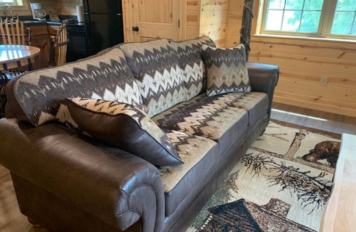 Millersburg Apartment | NEW Waterview Lodge Suite in Ohio's Amish Country