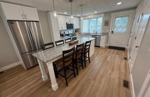 Bristol Apartment | Newfound Lakeside Retreat