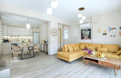 Ag. Georgios Villa | Newly Built 2-Bedroom Villa, A/C, Private Pool, 5 mins walk to Restaurants & Beach in Agios Georgios