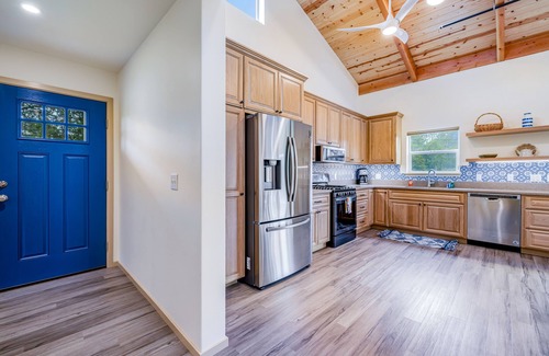 Cleone House | Newly built home near beach with deck, large yard, WiFi, & ping-pong - dogs OK