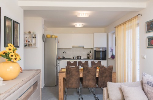 Liznjan Apartment | Newly furnished apartment in Ližnjan 5 min walk from the beach