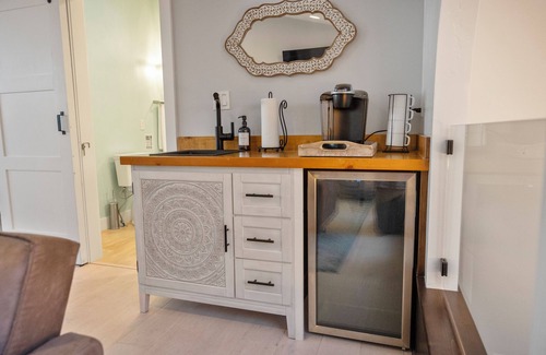 Charleston House | Newly listed - Mountain Escape: Mt Timp & Lake Views, Sauna, Hot Tub 5BR/4BA