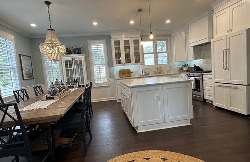 Saint Simons Island House | Newly Renovated for 2025! Wonderful Escape, Private Pool!, Pet Friendly! Close to Everything!