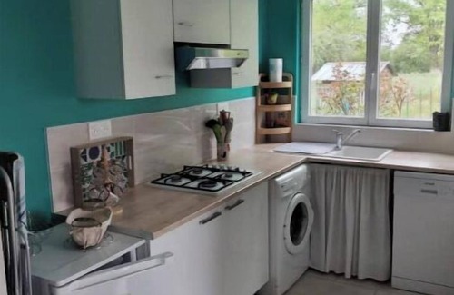 Paray-le-Fresil House | Newly renovated detached house