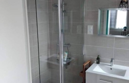 Paray-le-Fresil House | Newly renovated detached house