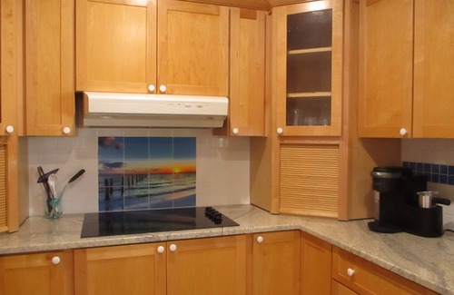 Old Saybrook House | Newly Renovated House - 5 Minute Walk to Private Beach!