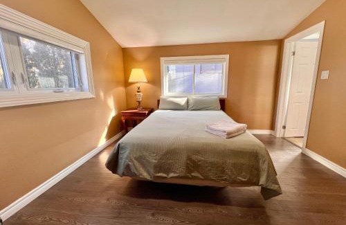 Aurora House | Newly Renovated Home in Central Aurora