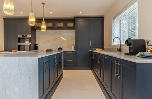 West Runton House | Newly Renovated Luxury Property between Cromer & Sheringham with Hot tub