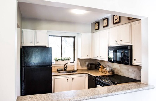 Pinehurst Condo | Newly Renovated Property.