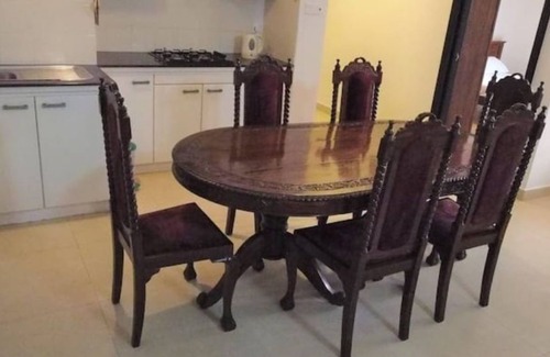 Wellawatta North Condo | Newly Renovated Spacious 2 Bedroom Apartment