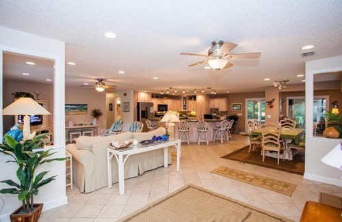 Jekyll Island House | NEWMANS BEACHVIEW by Jekyll Realty