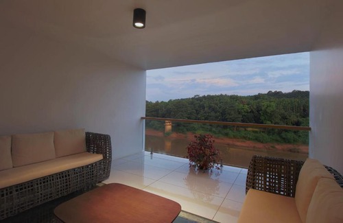 Malappuram Resort | Nexstay Grand Chaliyar Resort