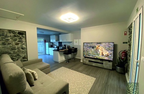 Porto Moniz Villa | Next the best pools in the world and the Laurissilva forestnnwww.soulfulstays.pt