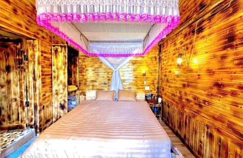 Dong Van House | Nhà Cổ Lao Xa Homestay Hmong & Bungalow air conditioner