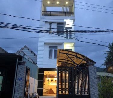 Hoai Nhon Hotel | Nhà Khách Hoàng Thắng