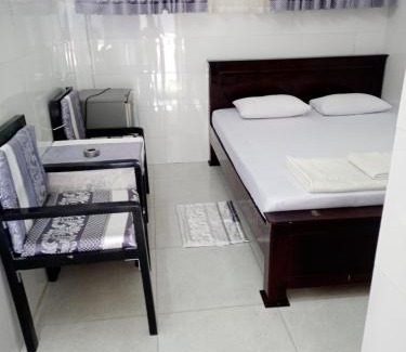 Chau Doc House | Nhà Nghỉ Khá Thuận - phòng đôi rộng