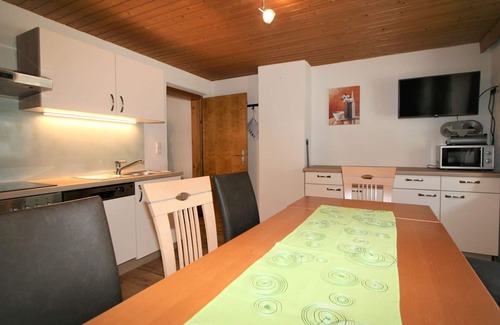 Holdernach Villa | Nice apartment in villa for 5 guests with WIFI, TV, balcony and pets allowed